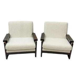 Mid-Century Modern Wenge Lounge Chairs with Bouclé Upholstery, 1970s